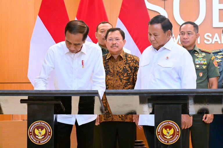 Menhan Prabowo Mendampingi Presiden Jokowi Resmikan RSPPN Panglima Besar Soedirman dan 25 RS Milik TNI