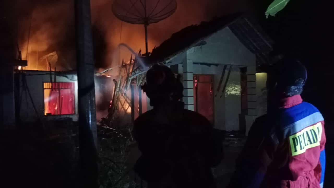 Rumah Warga di Cilacap Ludes Terbakar, Diduga Akibat Korsleting Listrik