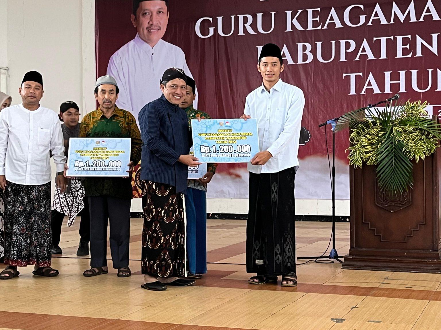 Pemkab Wonosobo Salurkan Insentif Tahap Ketiga untuk Guru Keagamaan Nonformal