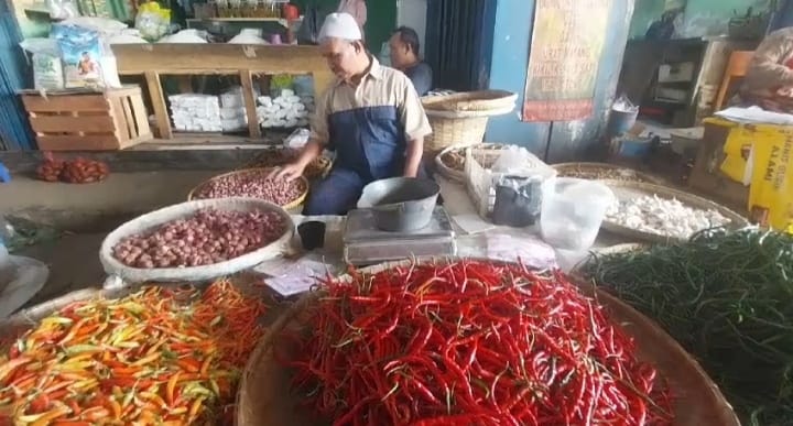 Harga Cabai di Banyumas Melonjak, Cabai Rawit Merah Sentuh Rp100 Ribu per Kg