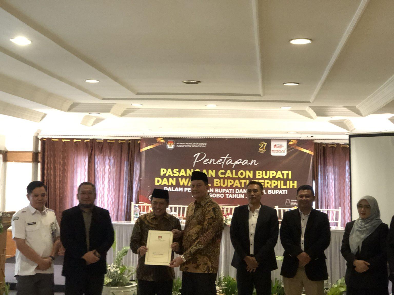 Komisi Pemilihan Umum (KPU) Wonosobo Tetapkan Afif Nurhidayat dan Amir Husein sebagai Bupati dan Wakil Bupati Terpilih 2025-2030