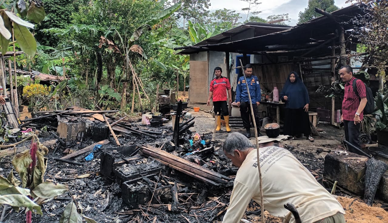 Kebakaran Hanguskan Rumah di Patimuan Cilacap, Diduga Akibat Tungku yang Masih Menyala