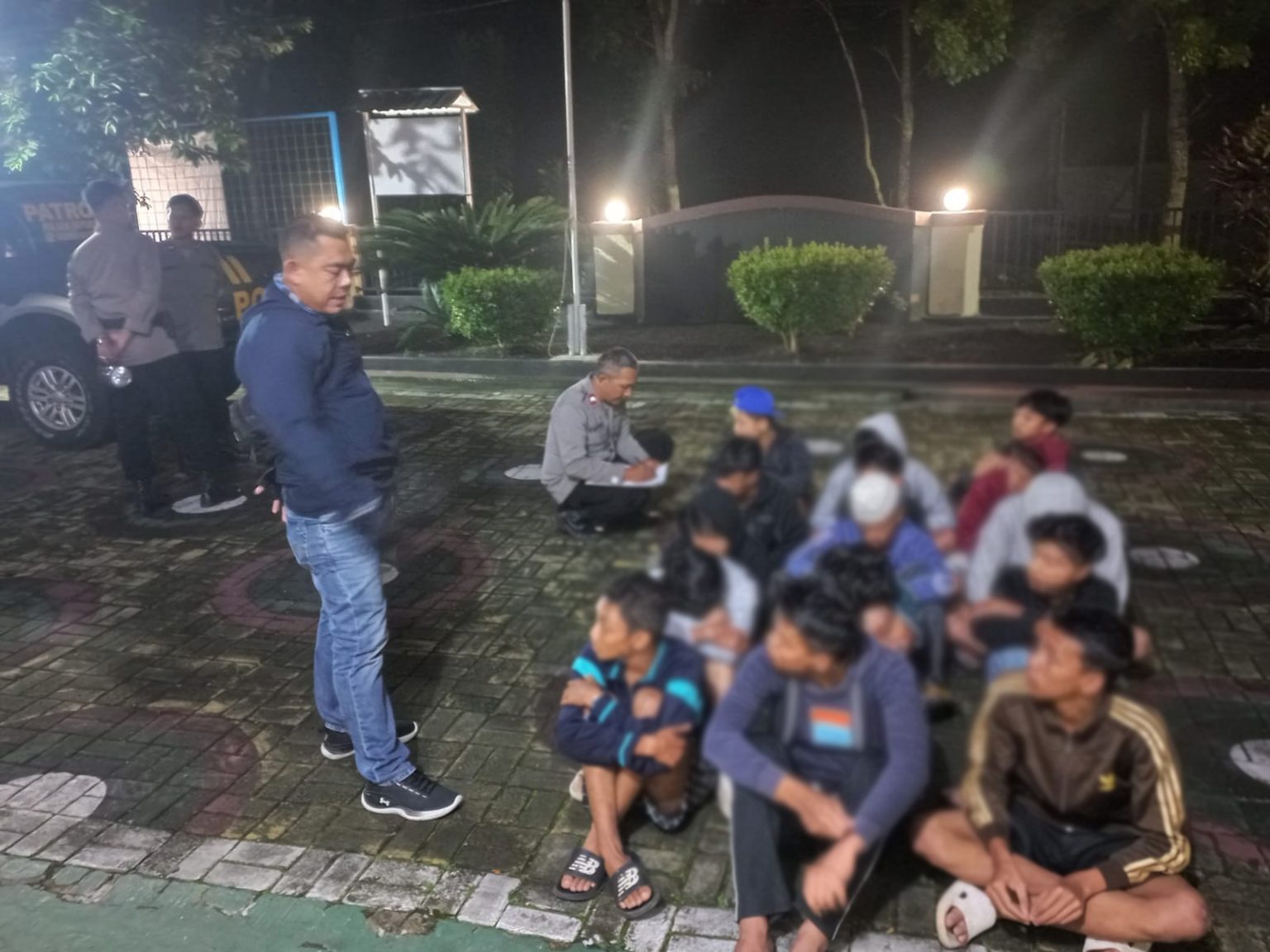 15 Remaja di Wonosobo Diamankan Polisi Usai Terlibat Perang Sarung