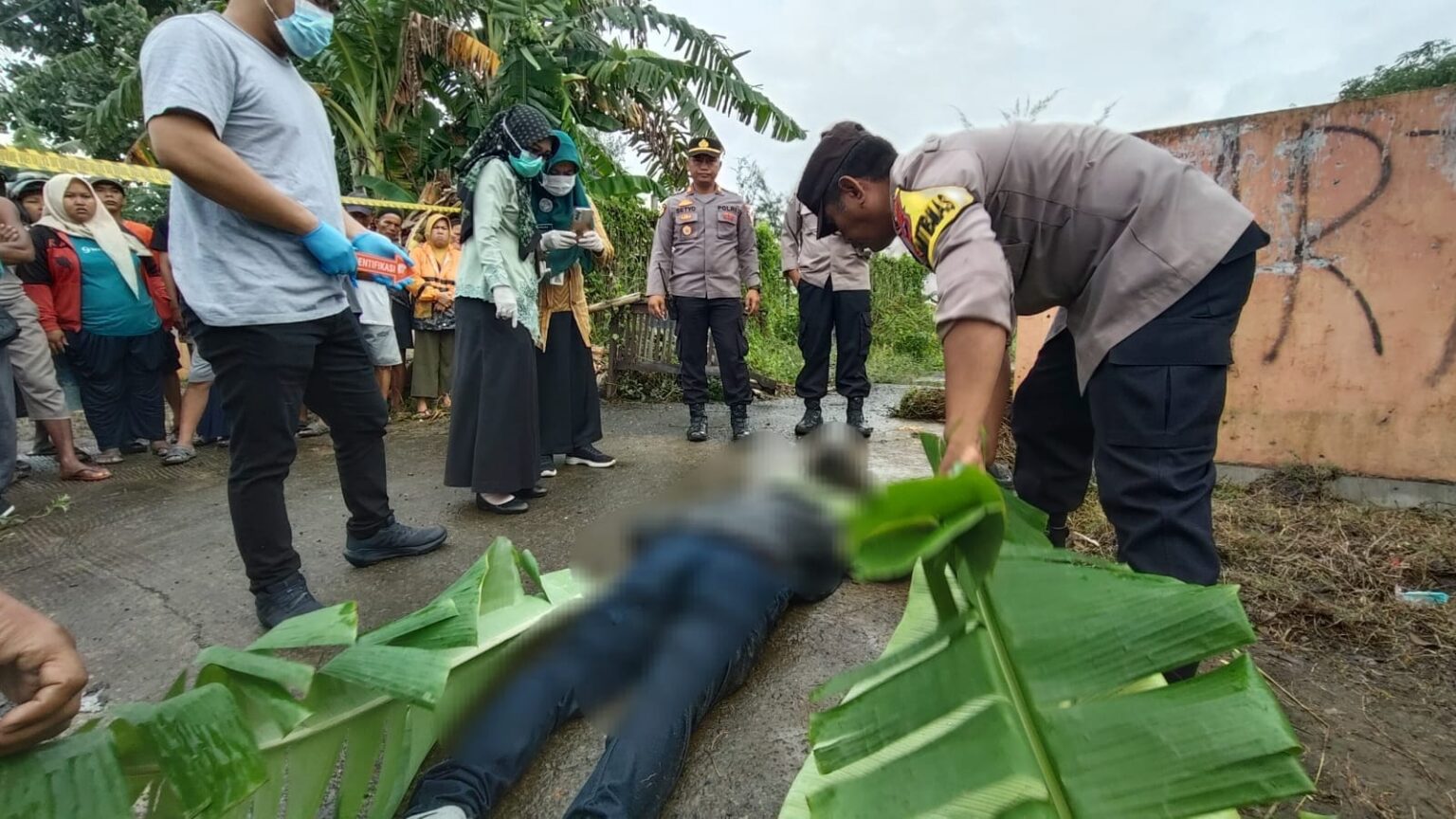 Warga Cilacap Digegerkan Penemuan Pria Tewas di Bahu Jalan Lingkar Selatan