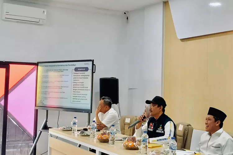 Kunjungan Gus Ipul ke Wonosobo: Pastikan Kesiapan Program Sekolah Rakyat untuk Anak dari Keluarga Miskin