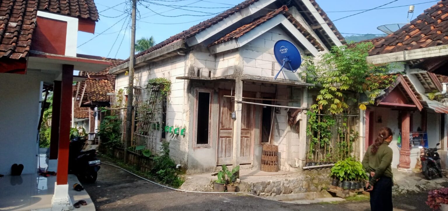 14 Rumah Terancam Tanah Gerak di Desa Sembawa Banjarnegara