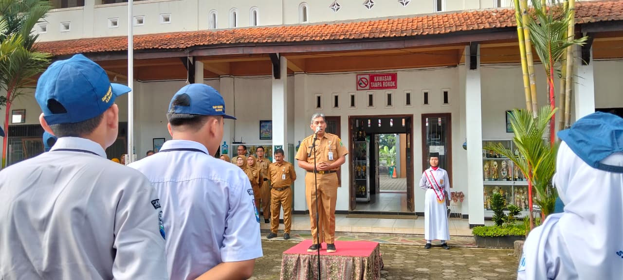 Sekolah